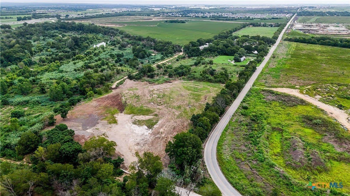 10.41 acres in Hays County - photo 7
