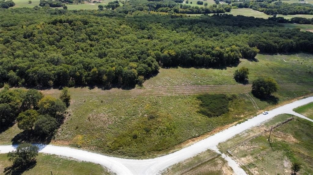 12.77 acres in Cooke County - photo 16