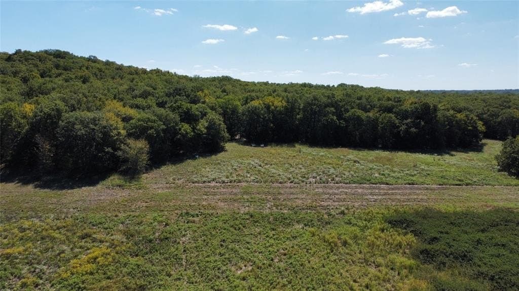 12.77 acres in Cooke County - photo 14