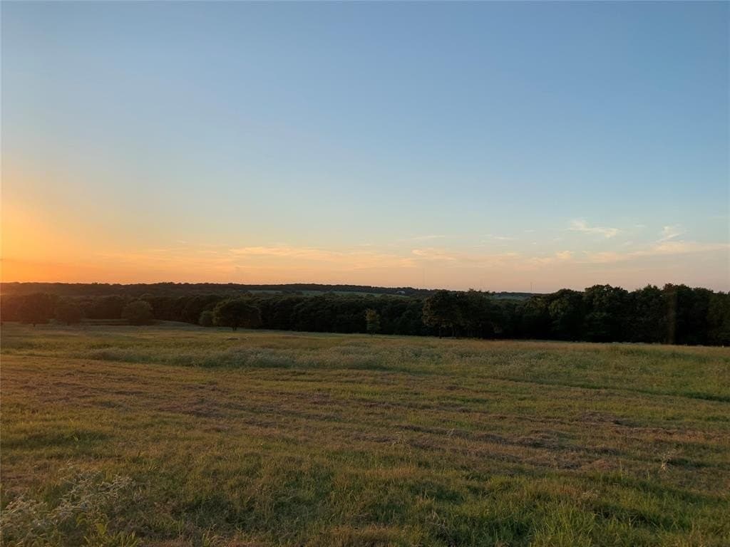 12.77 acres in Cooke County - photo 24