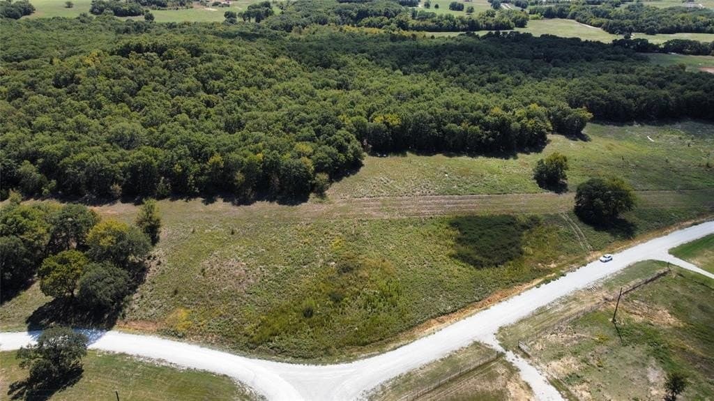 12.77 acres in Cooke County - photo 15
