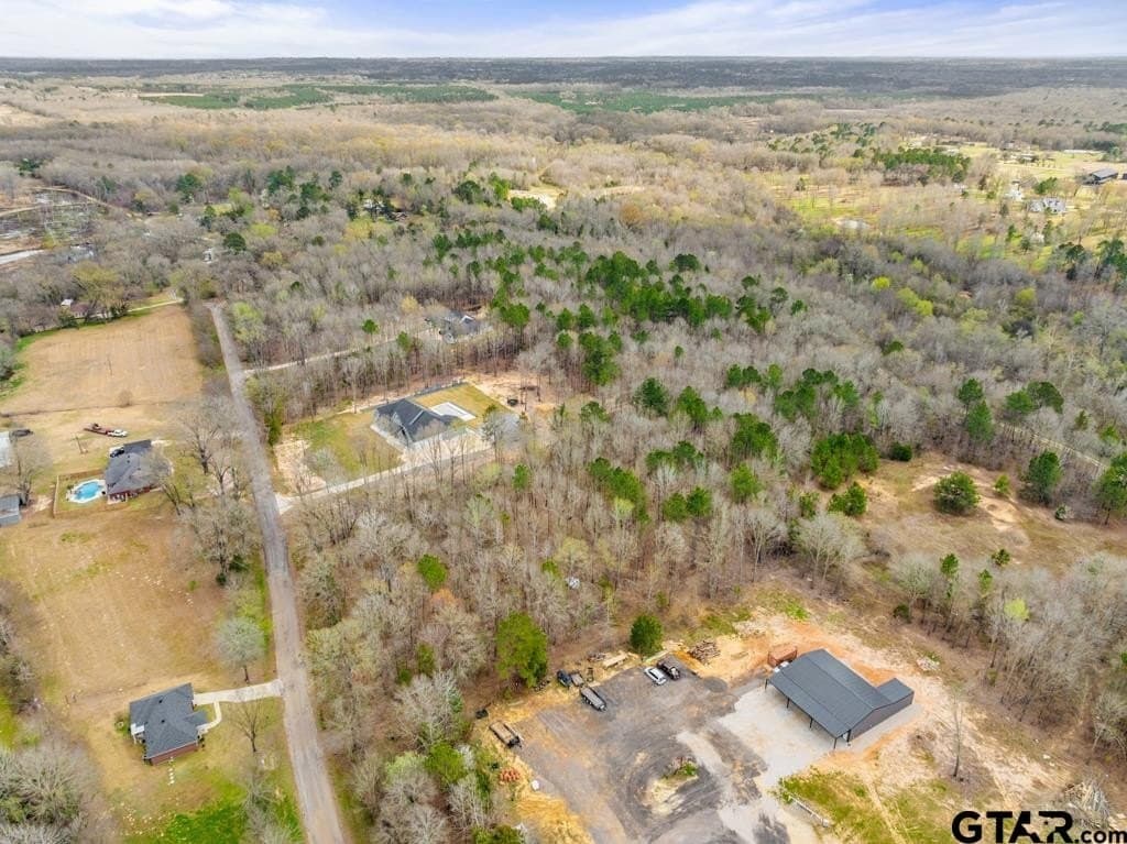 3.25 acres in Smith County - photo 4
