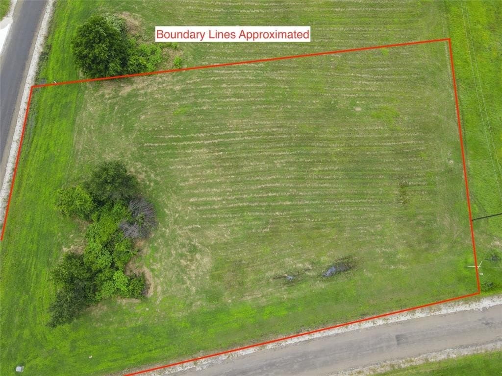 1 acres in Navarro County - photo 2