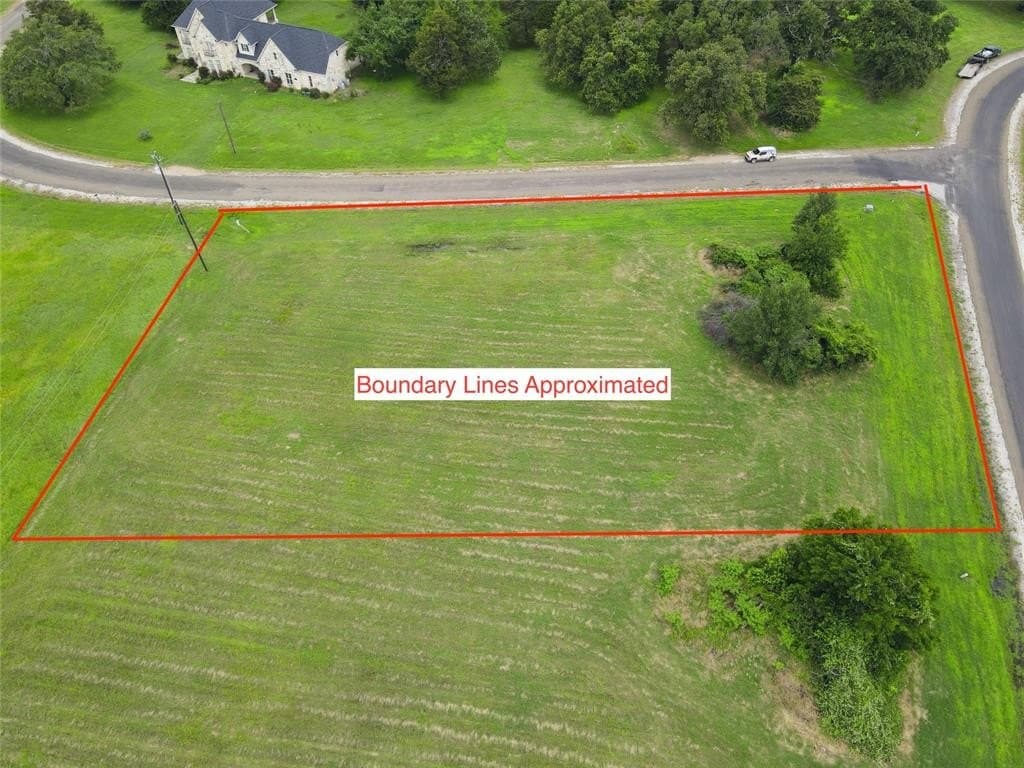 1 acres in Navarro County - photo 4