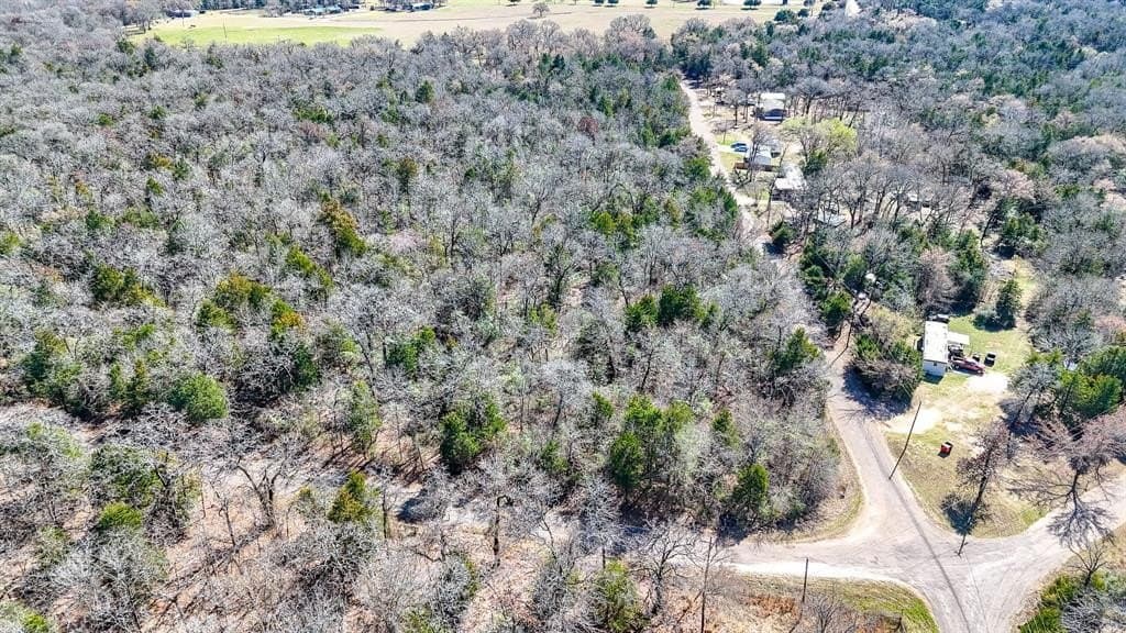 1 acres in Freestone County - photo 5