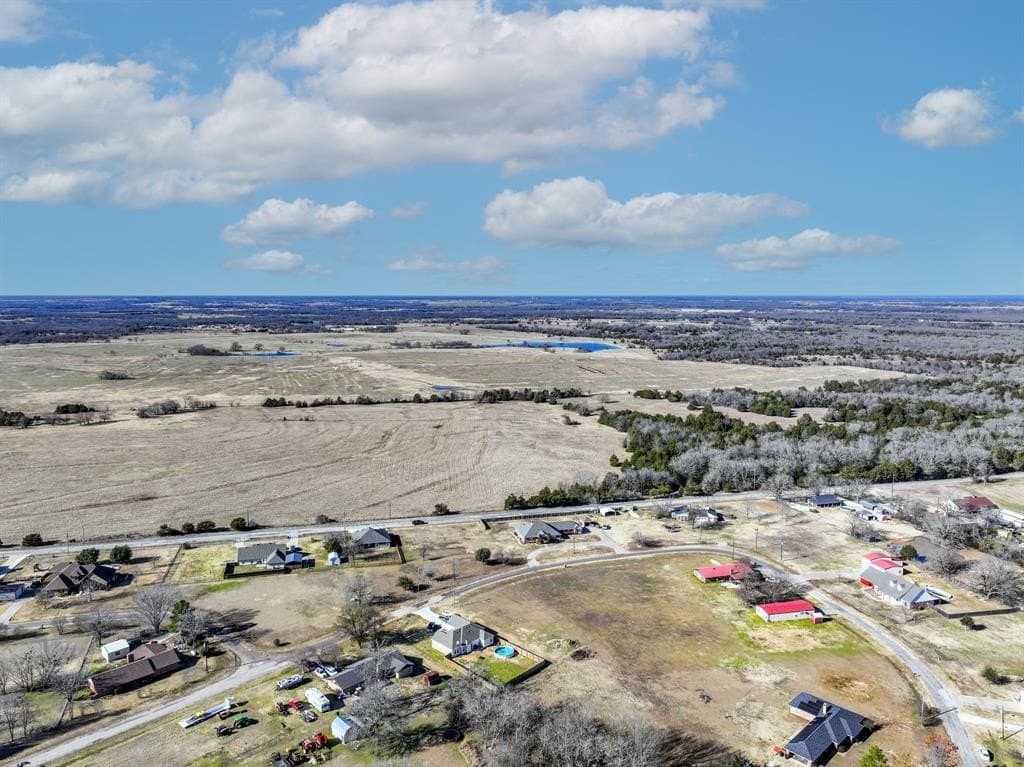 0.32 acres in Van Zandt County - photo 14