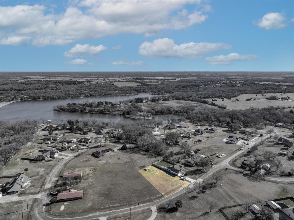 0.32 acres in Van Zandt County - photo 7