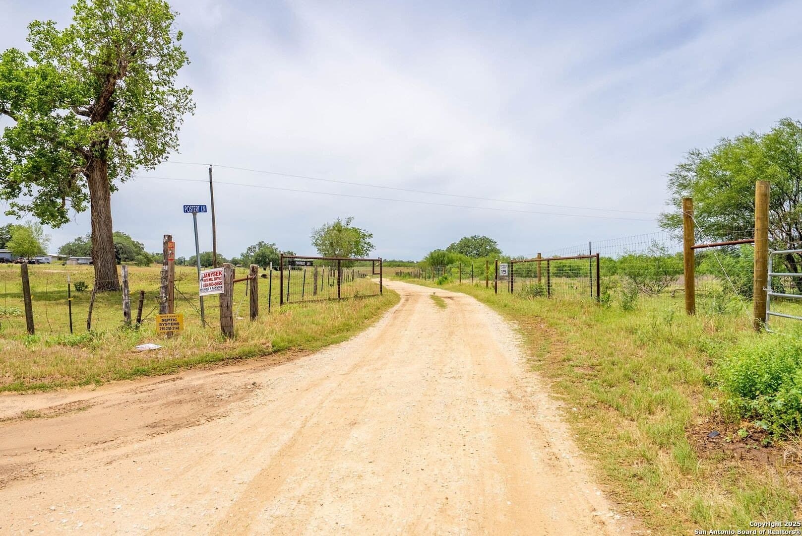 20 acres in Wilson County - photo 40