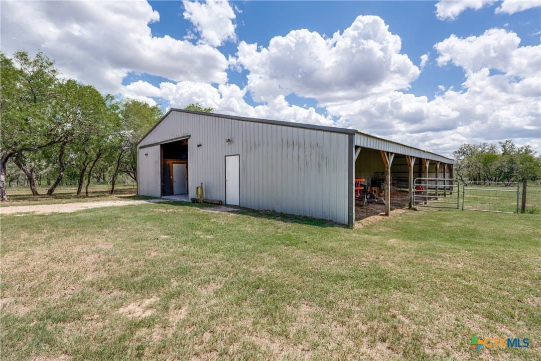 49.99 acres in Wilson County - photo 37