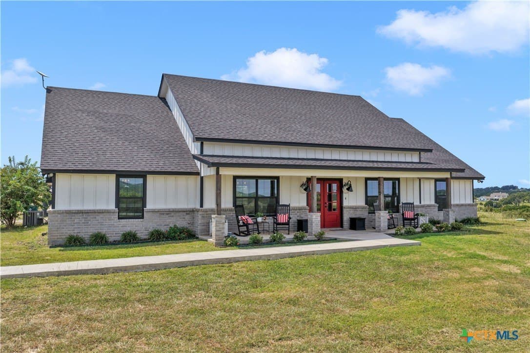 10 acres in Burnet County - photo 2