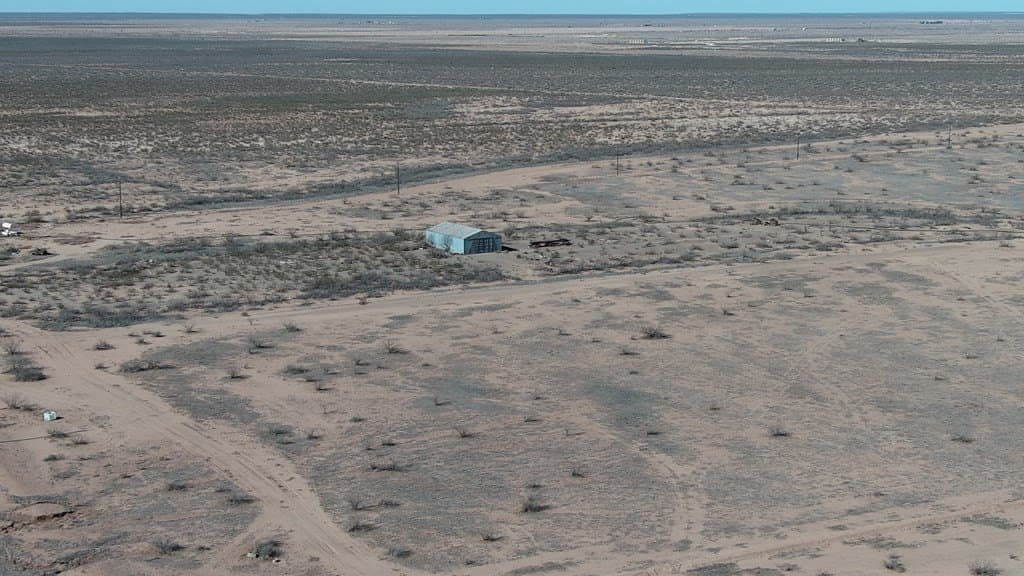 340 acres in Reeves County - photo 10