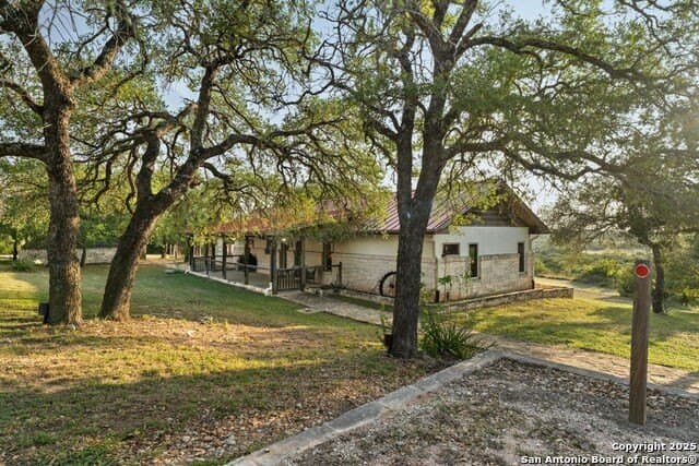 23.73 acres in Blanco County - photo 4
