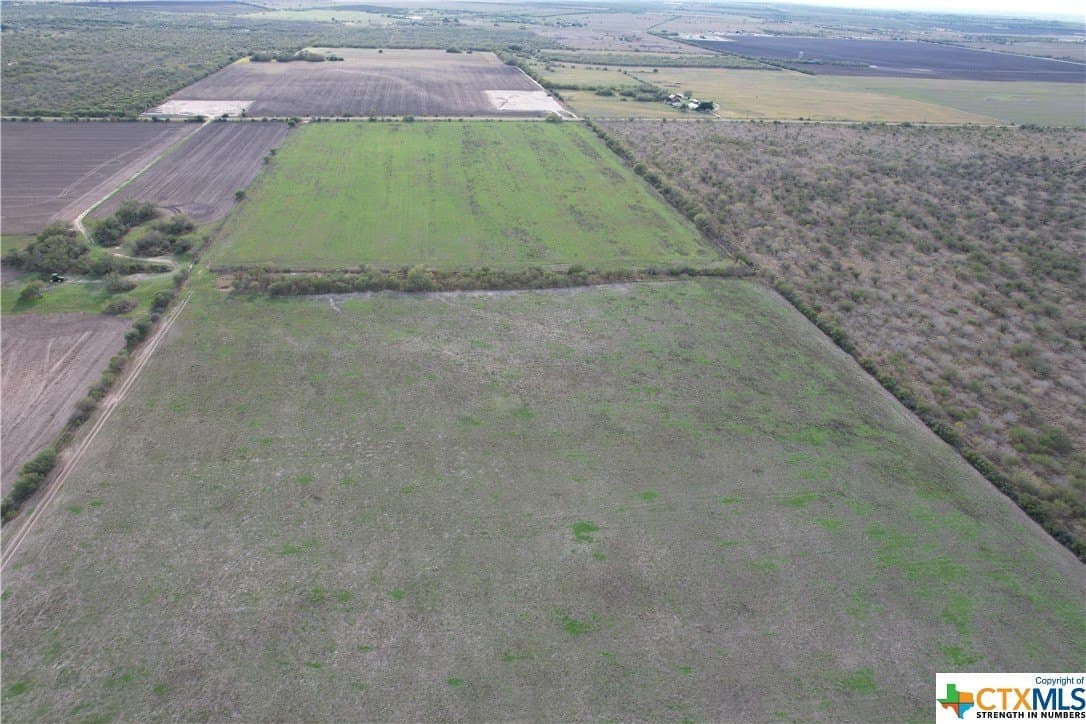 48 acres in Karnes County - photo 12