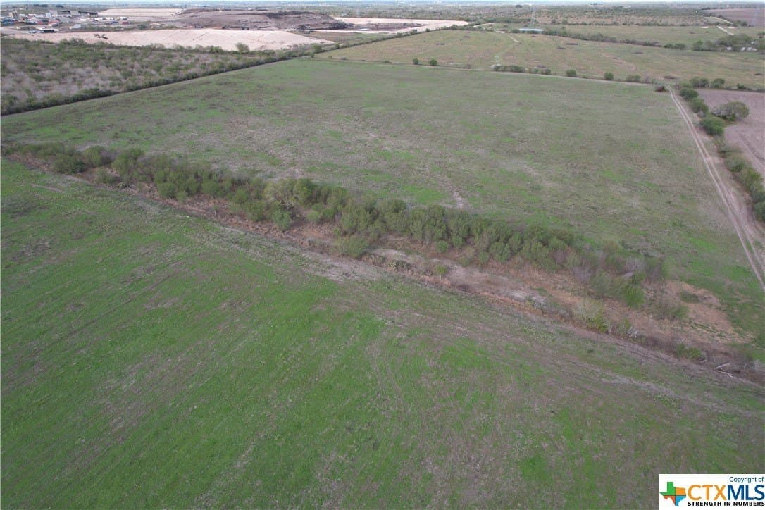 48 acres in Karnes County - photo 7