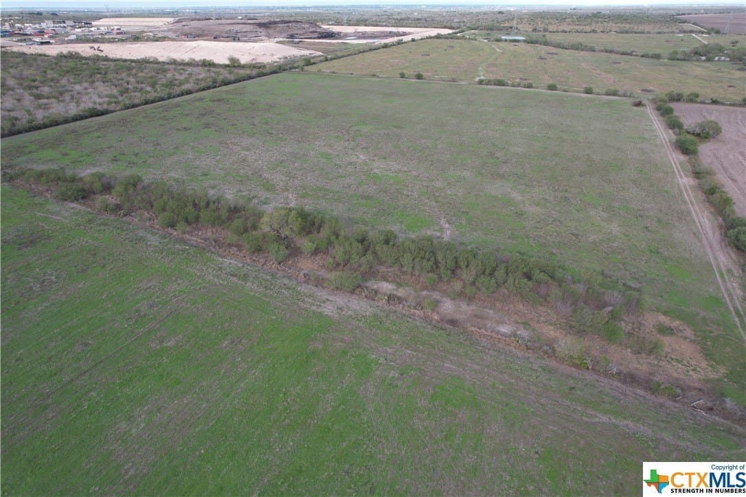 48 acres in Karnes County - photo 6