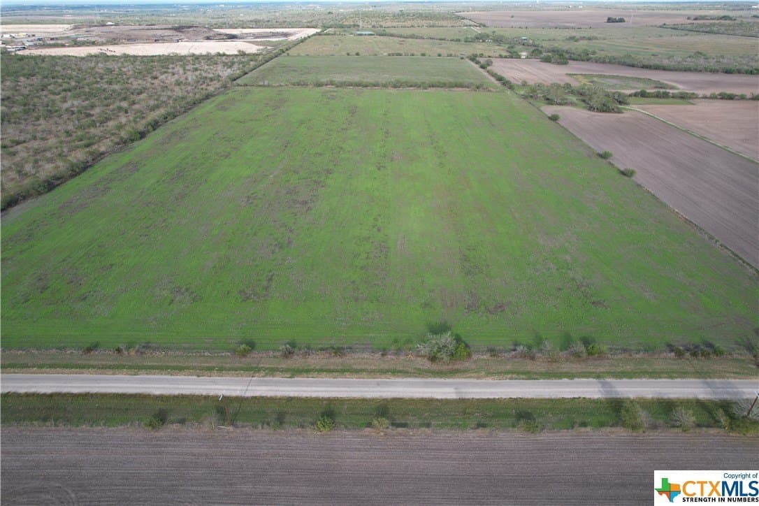 48 acres in Karnes County - photo 4