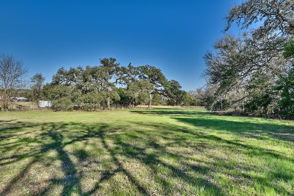 1.9 acres in Fayette County - photo 23