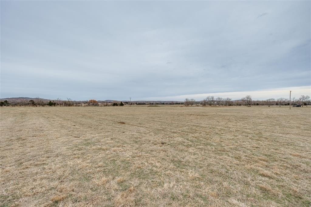 11.1 acres in Cooke County - photo 17