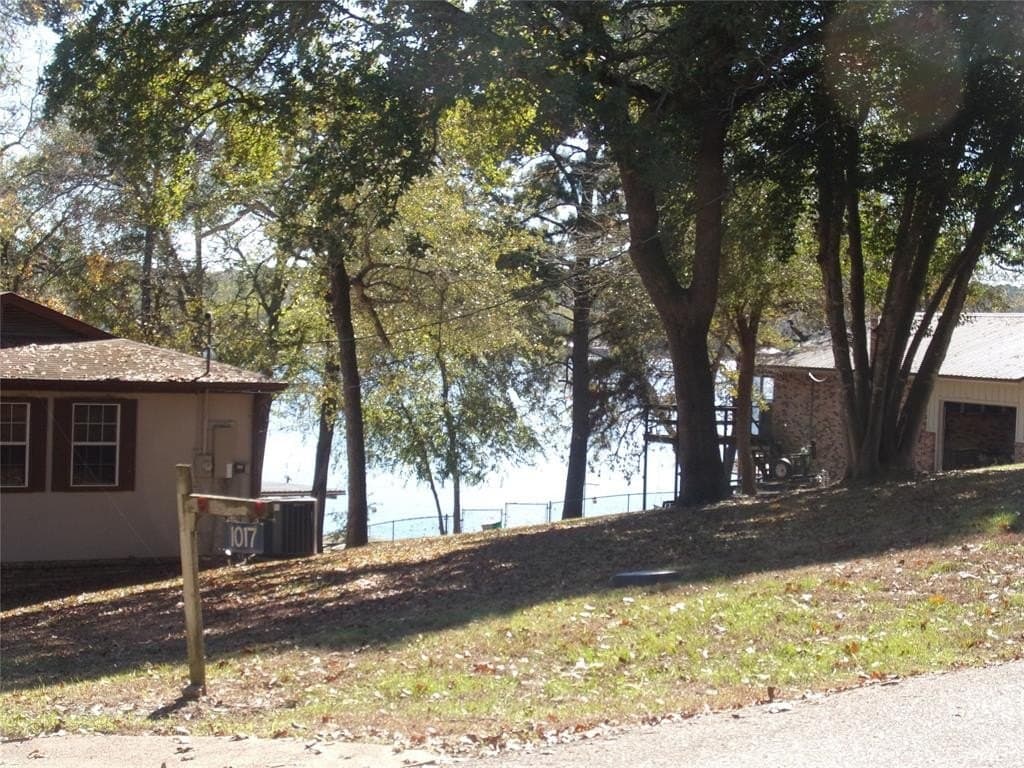 0.21 acres in Van Zandt County - photo 7