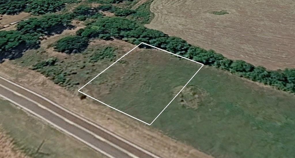 0.29 acres in Navarro County - photo 3