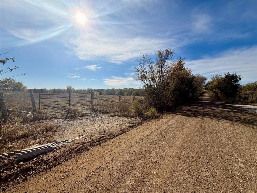 8.76 acres in Lamar County - photo 2