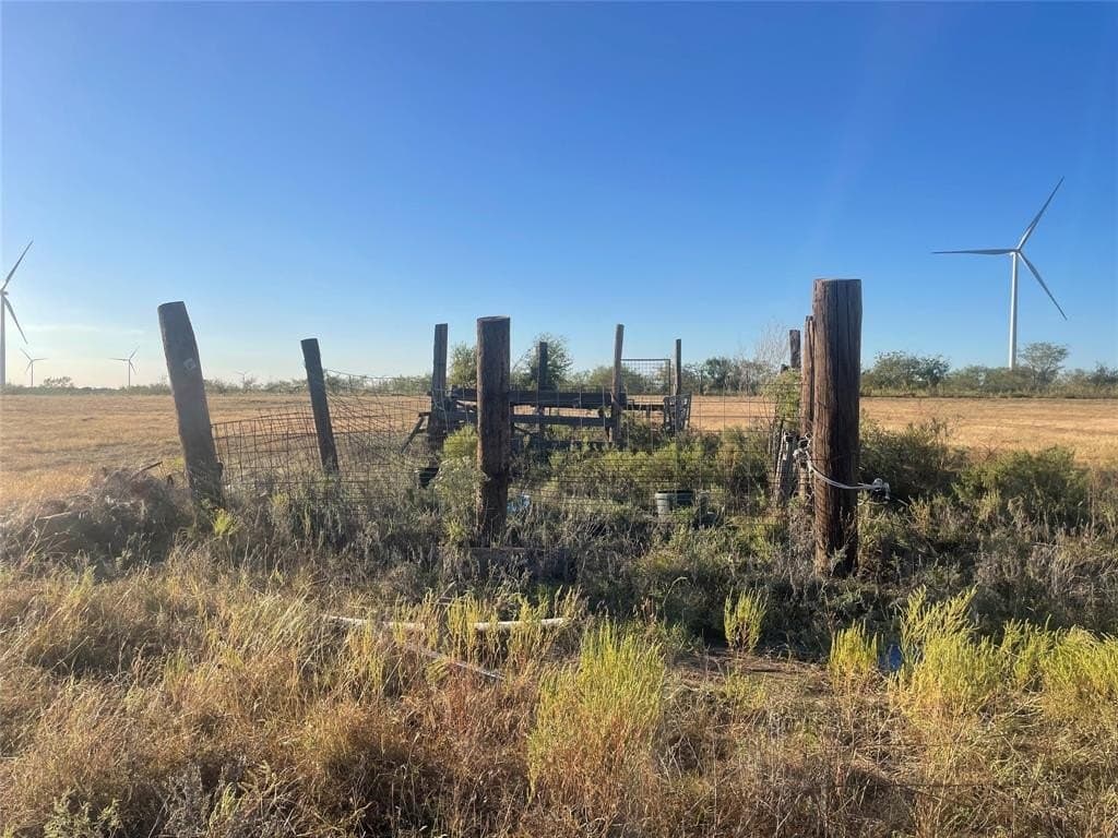 16.32 acres in Hill County - photo 14