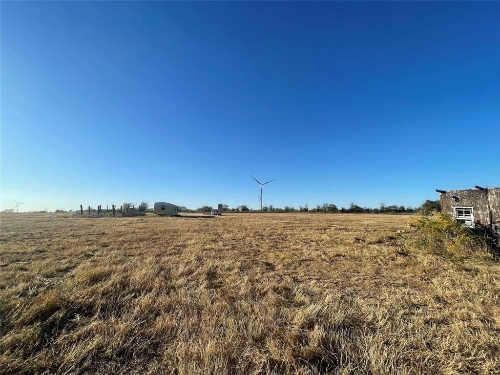 16.32 acres in Hill County - photo 11
