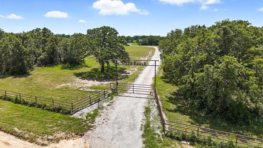 20.25 acres in Montague County - photo 40