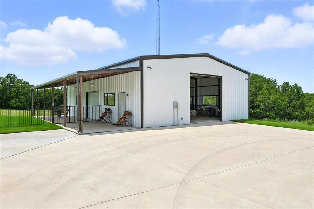 20.25 acres in Montague County - photo 33