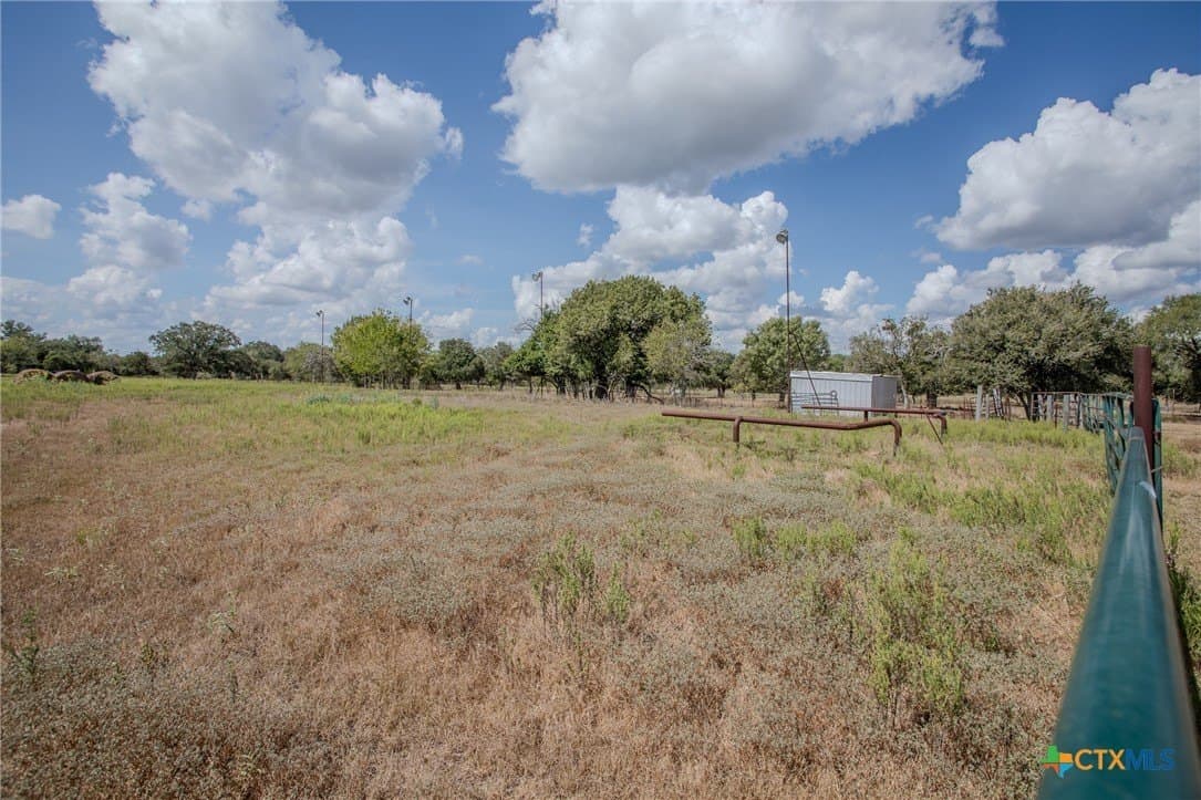25.44 acres in Victoria County - photo 36