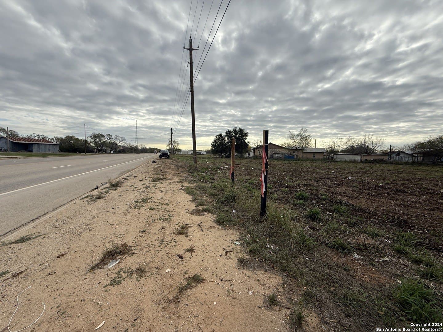 3.1 acres in Atascosa County - photo 4