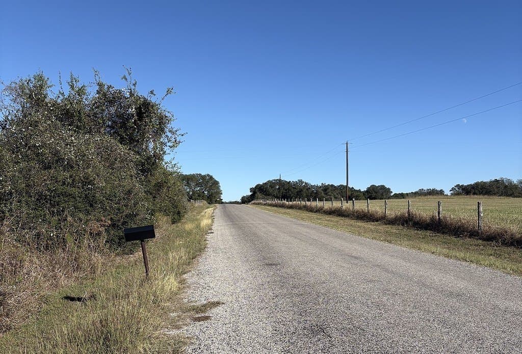 9.27 acres in Lavaca County - photo 6