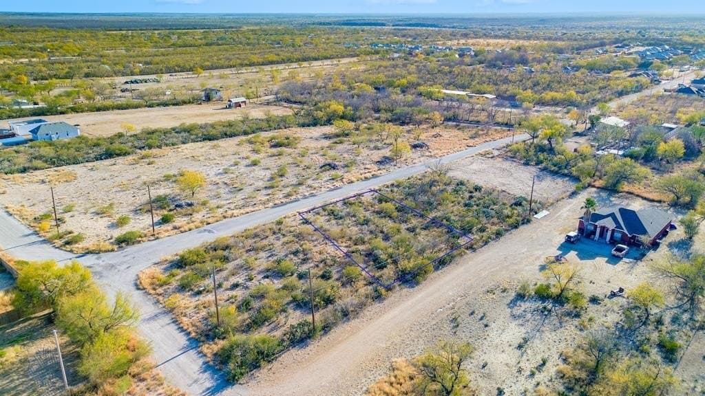 0.24 acres in Maverick County - photo 2