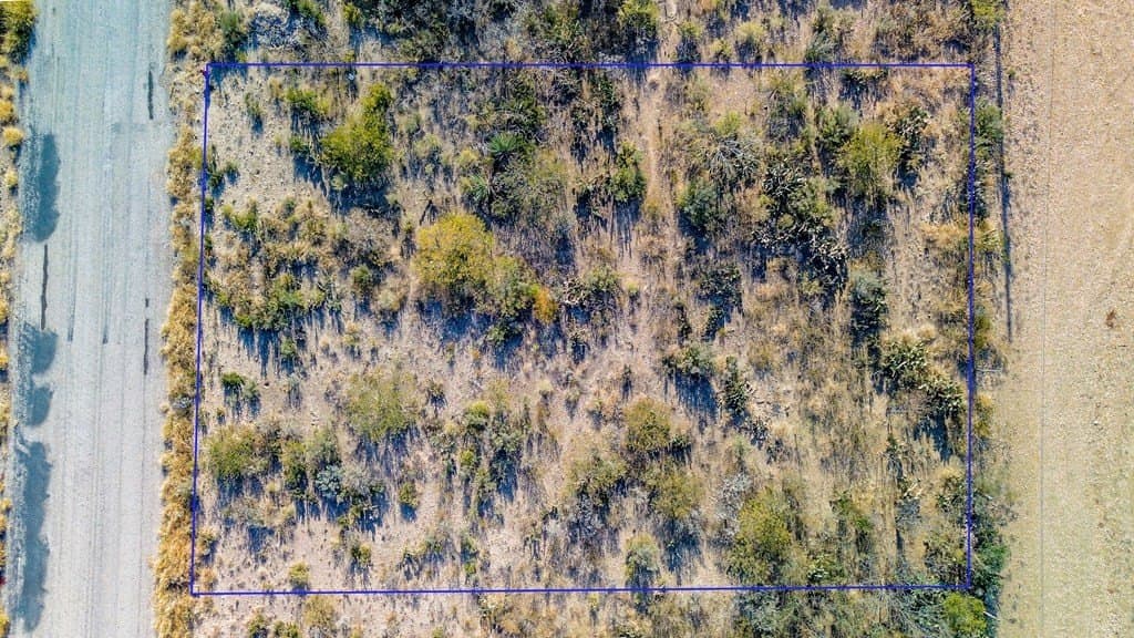 0.24 acres in Maverick County - photo 3