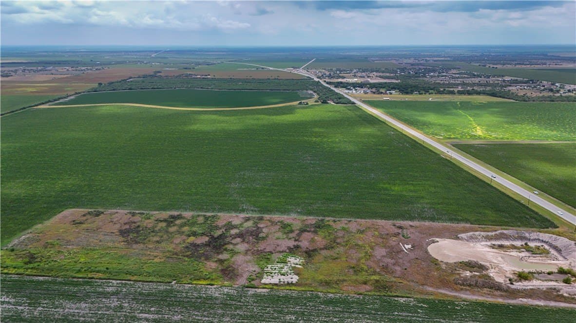 15 acres in Jim Wells County - photo 4
