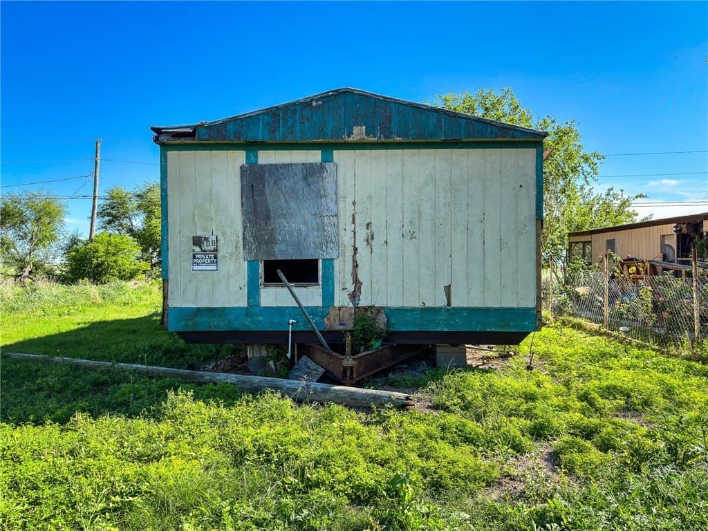 0.16 acres in Nueces County - photo 4