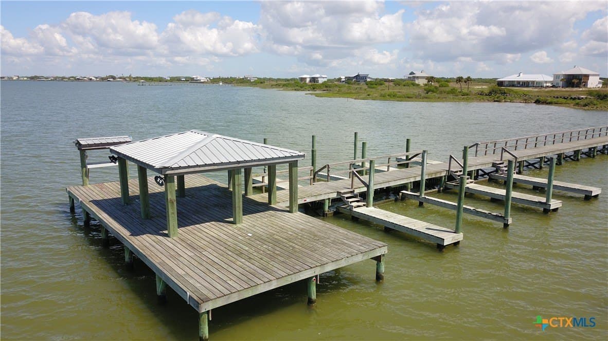 0.72 acres in Calhoun County - photo 9