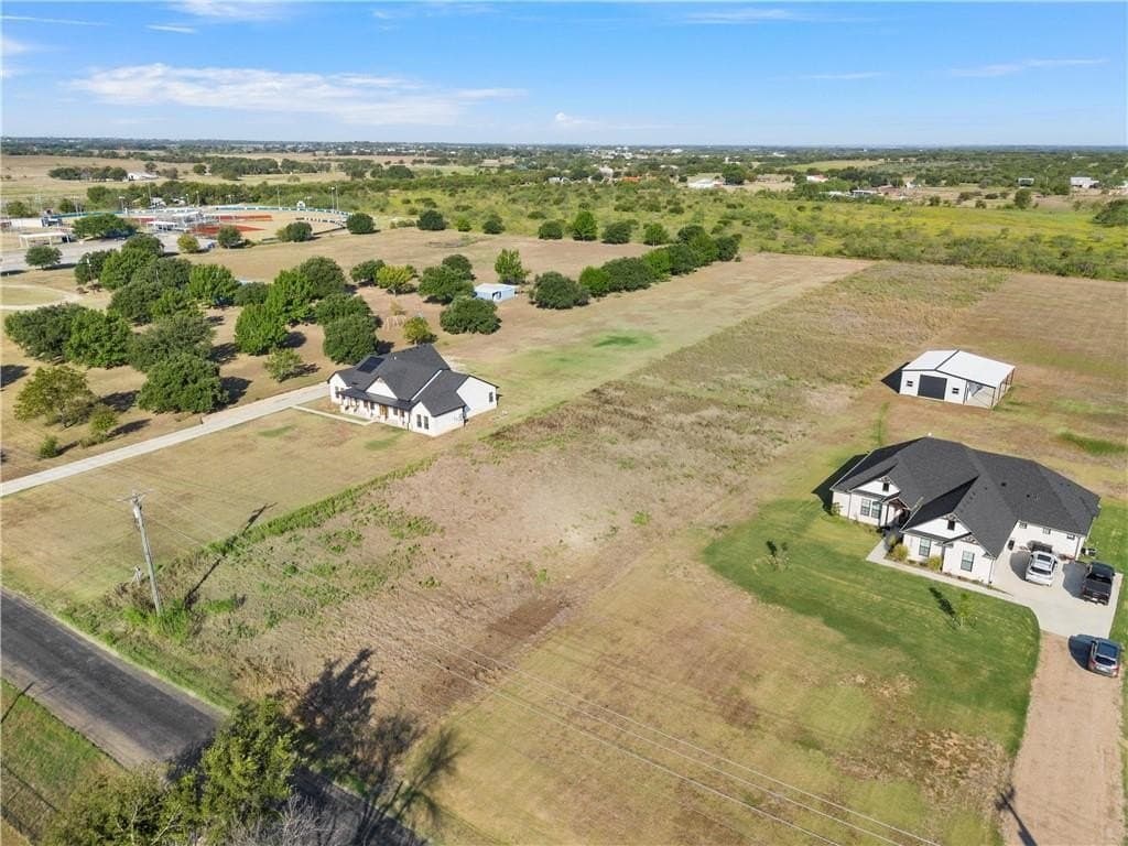 2.28 acres in McLennan County - photo 5