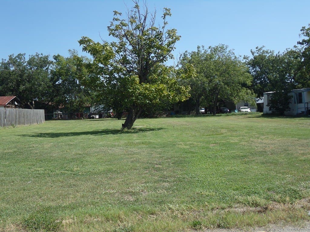 0.14 acres in Colorado County - photo 2
