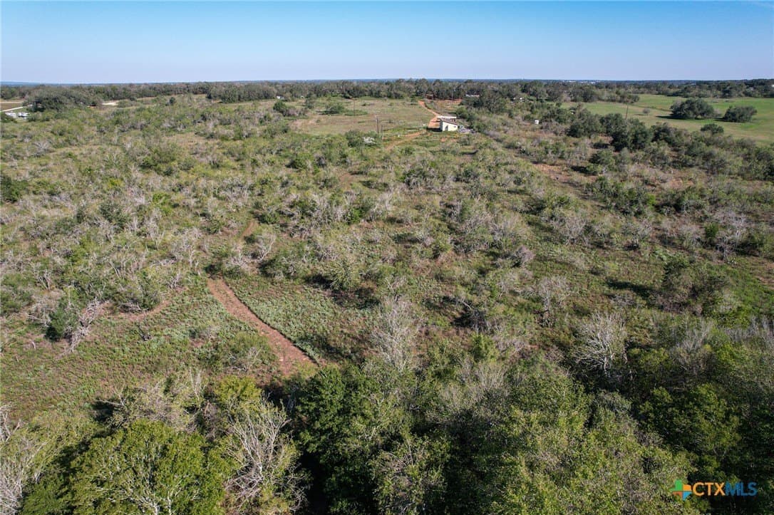 15.7 acres in Wilson County - photo 2