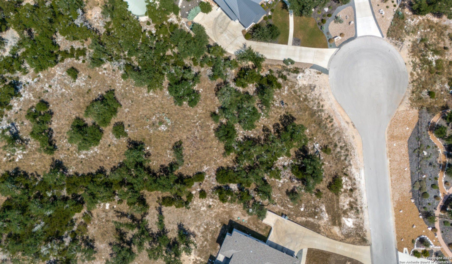 1.28 acres in Comal County - photo 4