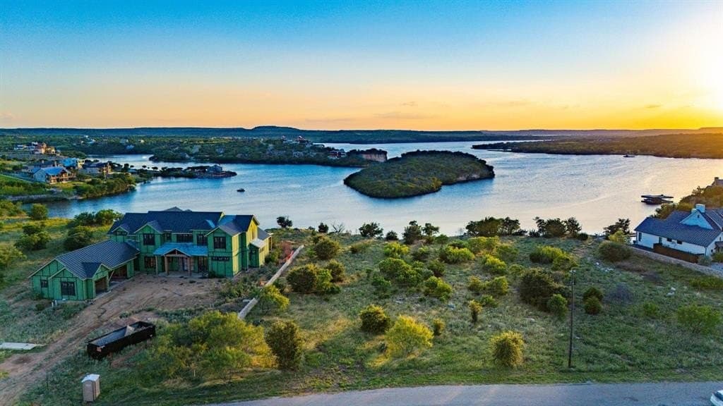 0.59 acres in Palo Pinto County - photo 4