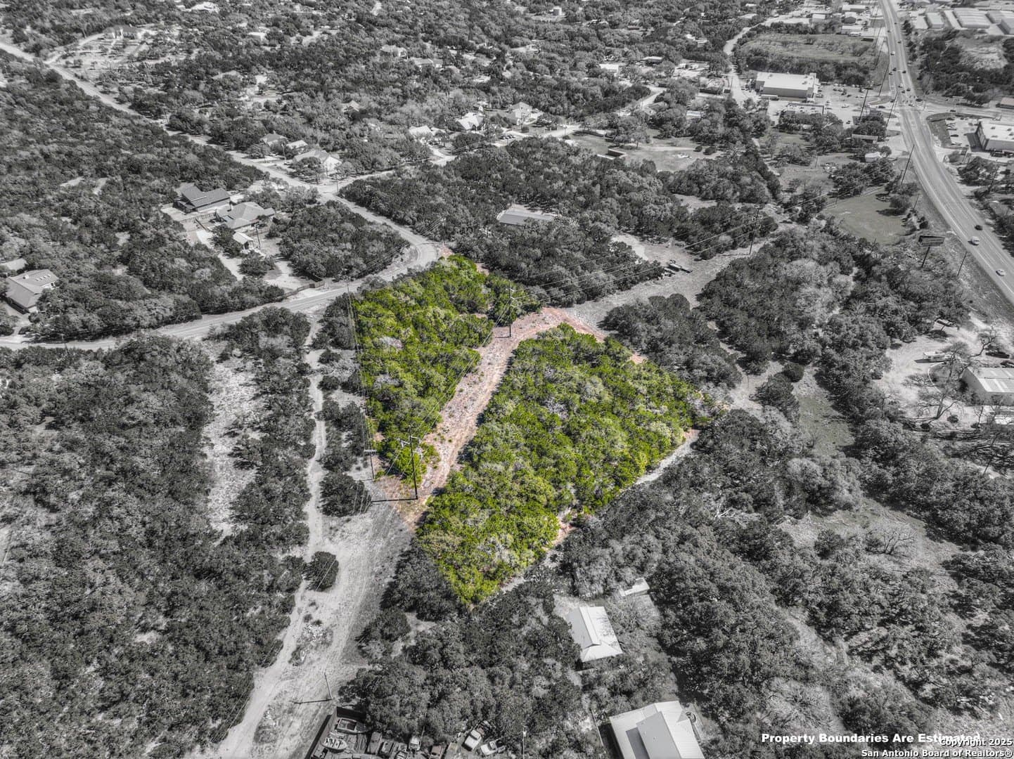 3.09 acres in Comal County - photo 2