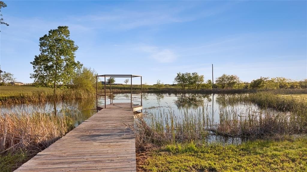 135.87 acres in Ellis County - photo 5