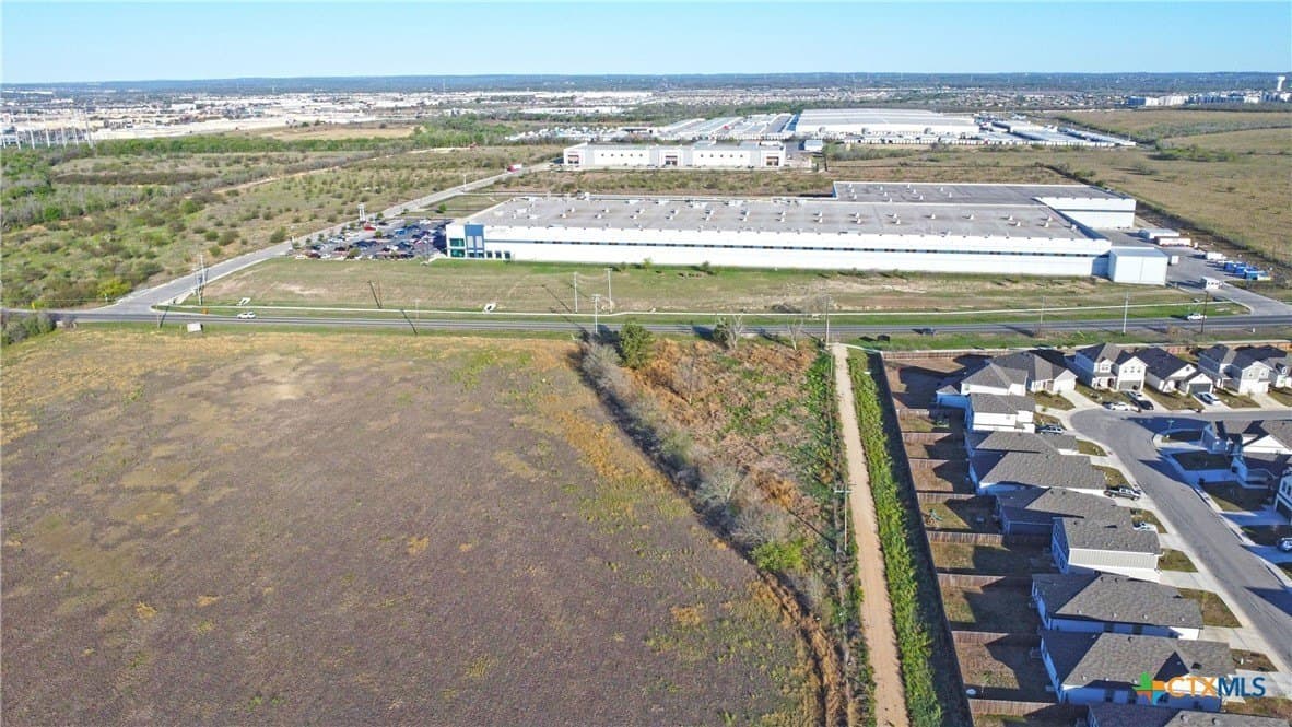 1.26 acres in Comal County - photo 5