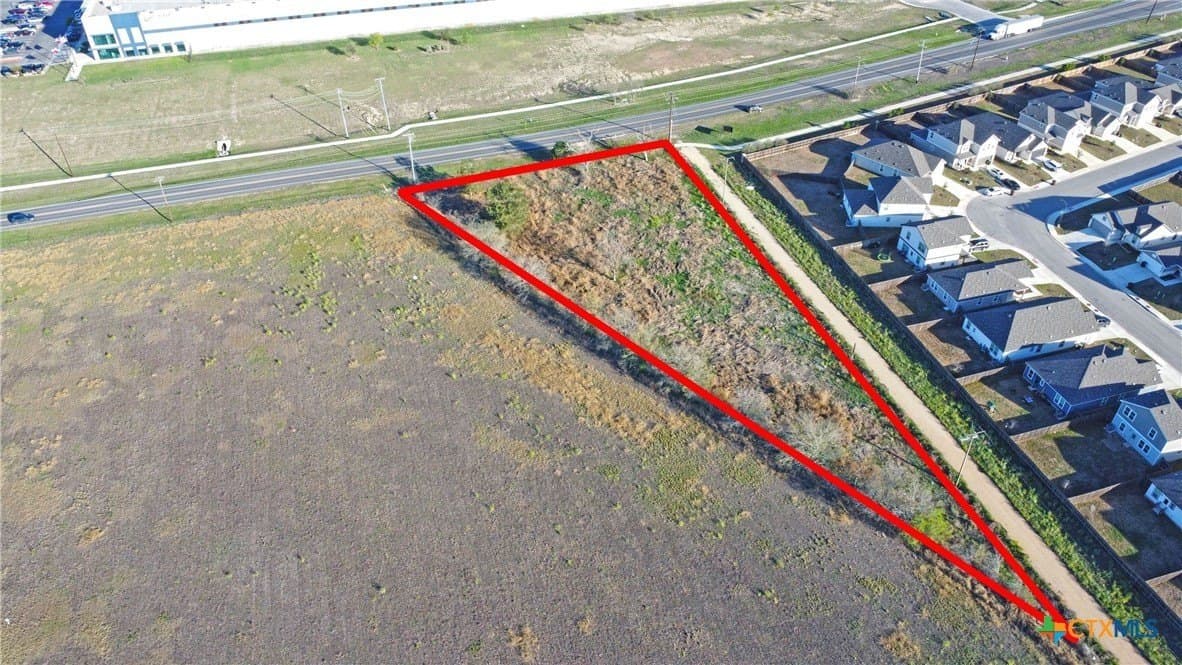 1.26 acres in Comal County - photo 2