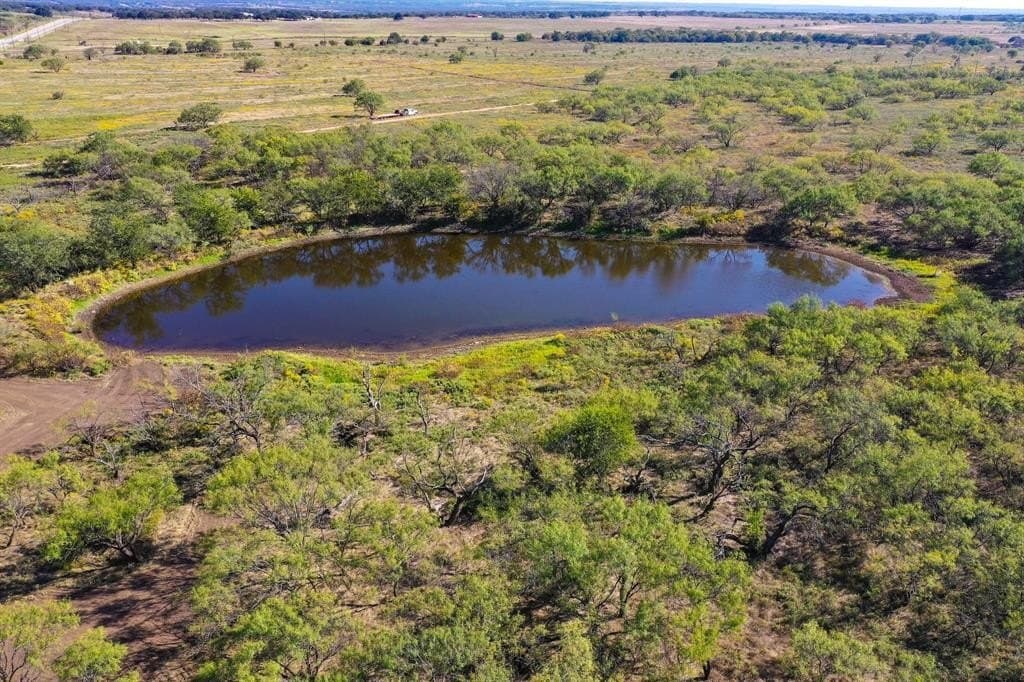 28.37 acres in Jack County - photo 2