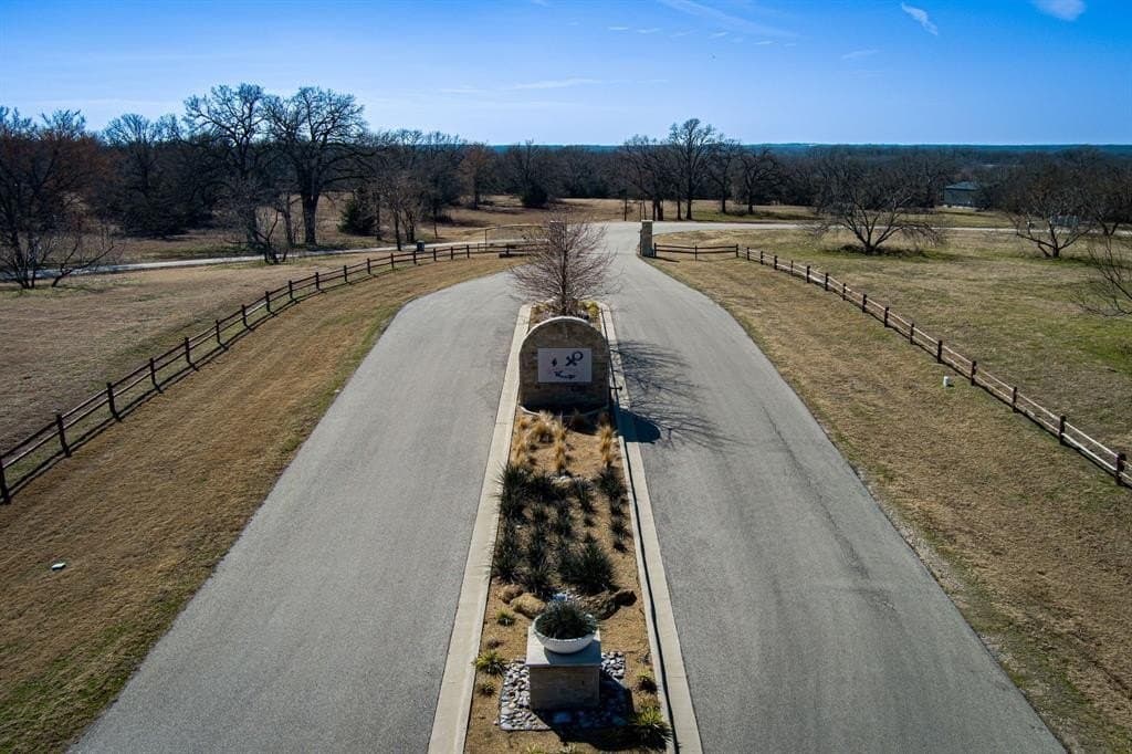 1.05 acres in Navarro County - photo 3