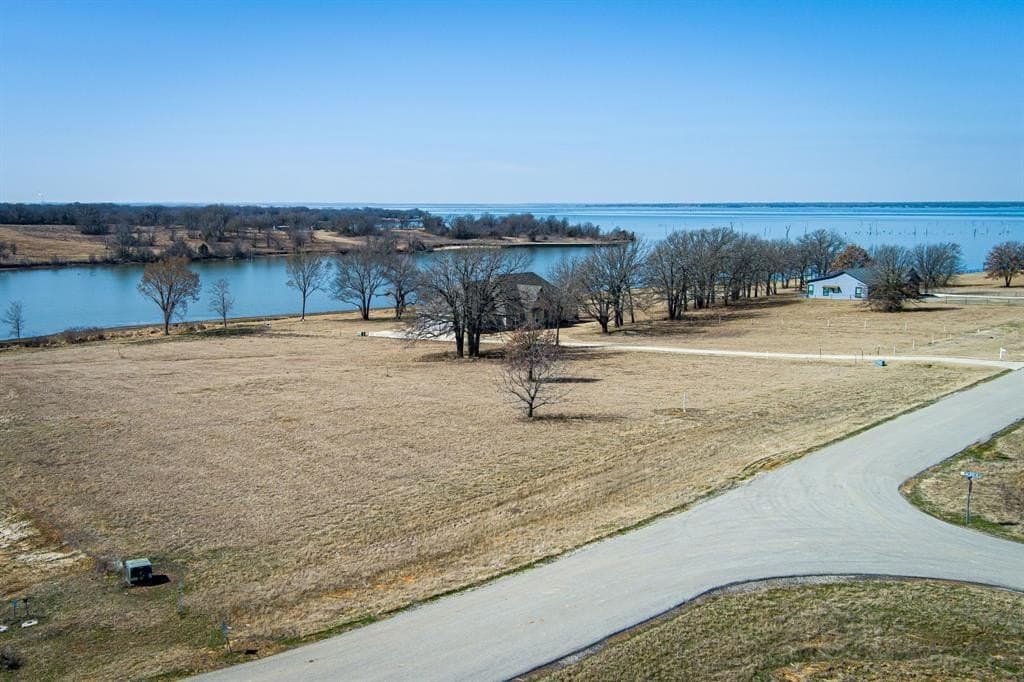 1.05 acres in Navarro County - photo 20