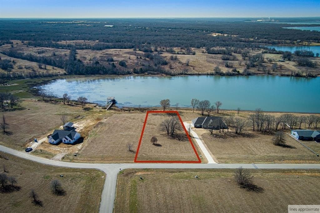 1.05 acres in Navarro County - photo 16
